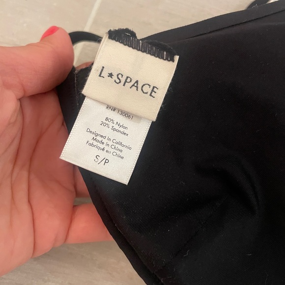 LSPACE top and bottom swimsuit bathing suit - Picture 7 of 9